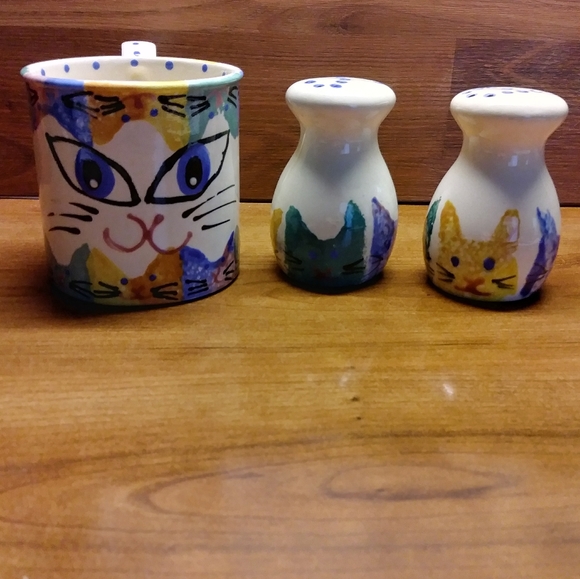MEOW COFFEE MUG W/SALT N' PEPPER SHAKERS - Picture 2 of 11